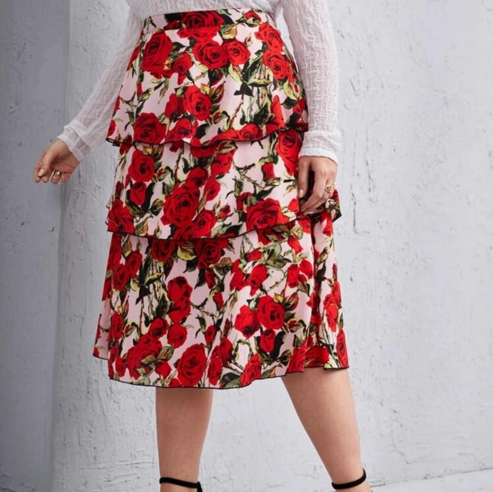 3 tiered skirt red & pink floral 4x.